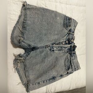 Pacsun women’s 90’s girlfriend shorts